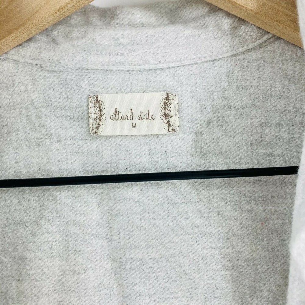 💕 (M) Altar'd State Button Up💕 - Picture 4 of 8